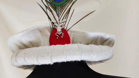 White pakol cap with feather and markhor badge handmade afghani hat Wool kausia hat chitrali topi wool stylish winter hat skull cap unisex